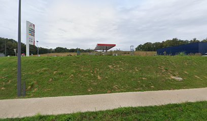 Intermarché station-service Pouillon