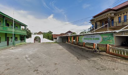 Parkir Masjid Al Makmur