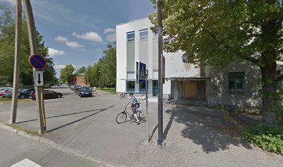 Pärnu Vabahariduskeskus