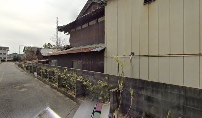 岡城カメラ店