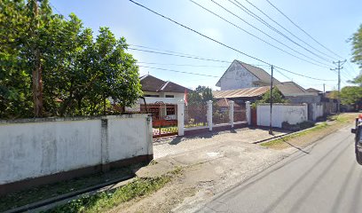 Surakarta. CV