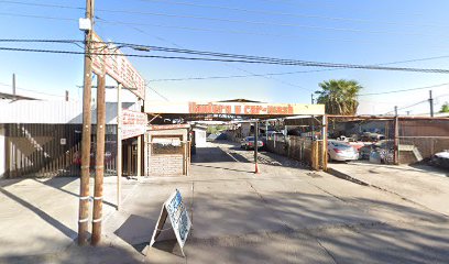 Llantera Y Car-Wash