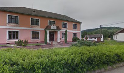 Základní Škola A Mateřská Škola Vranová Lhota, Okres Svitavy