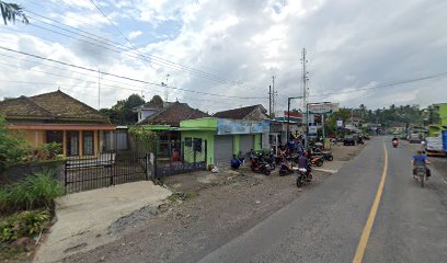 Warung Nasi & Lalapan Bu Rini