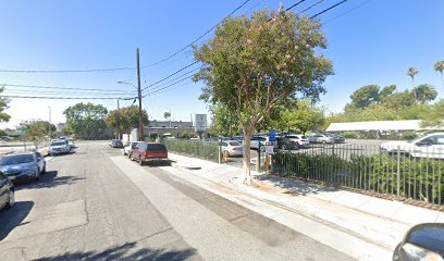 253 N. Vinedo Ave. Parking