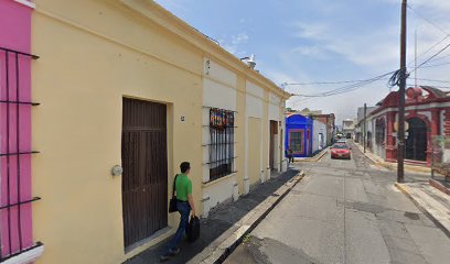 Chavela y Martina Barra Les