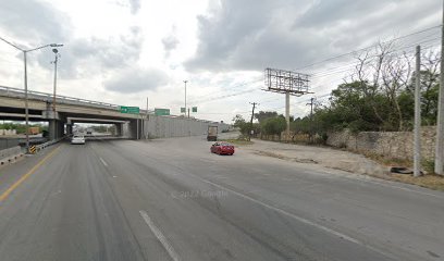 Carretera Nuevo Laredo - Monterrey (Periferico Norte)