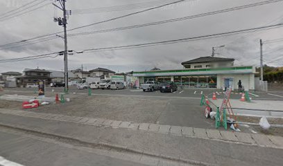 ファミリーマート 塩釜牛生町店