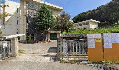 福山市立新市中央中学校