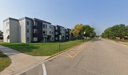 MARSHALL BUS STOP SMSU APARTMENTS