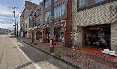 ファミリードライ中川