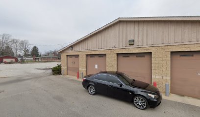 3420 Mill St Parking