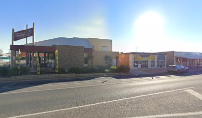 Swan Hill Information Centre/Curlewis St