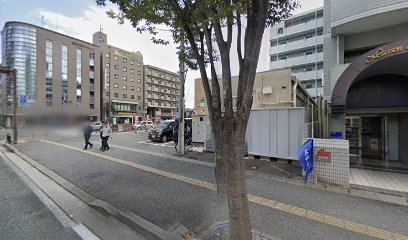 チャリチャリ ポート / ファミリーマート福岡大楠三丁目店