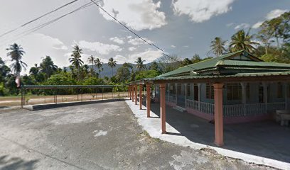 Surau Kampung Kemelong