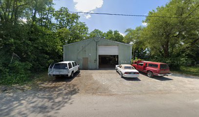 Earl&apos;s Repair & More - Taller de camiones en Hopkinsville, Kentucky, EE. UU.