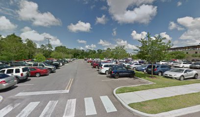 Associate Parking, Oak Hill Hospital