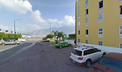 Estacionamiento de City Express Monterrey Santa Catarina