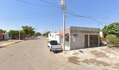 Agua alcalina turquesa