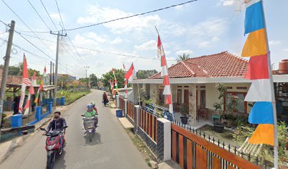 AYAM GORENG,pak maman