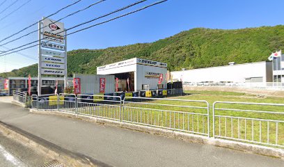 山崎タイヤ