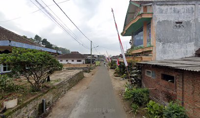 Warung Kampung Mak Is