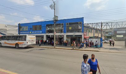 Estacionamiento Plaza Comercial Valle