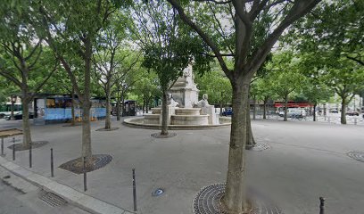 Statues de Sphynx (Fontaine du Palmier ou Fontaine de la Victoire)