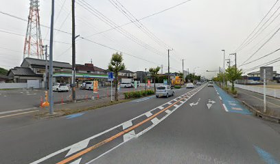 ファミリーマート 久喜青葉二丁目店