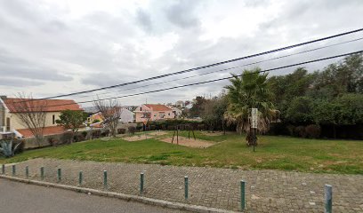 Parque Infantil da Rua Laura Aires