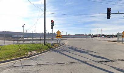 CN Campus Vistor & Student Parking Lot