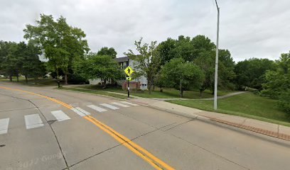 City of St. Peters Trail — Boone Hills Drive Access