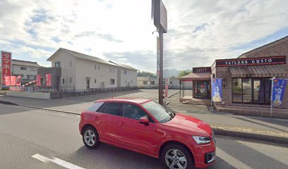 ガスト 東広島西条インター店 駐車場