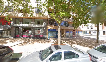 SANXENXO. Centro de fisioterapia y osteopatía. en Zamora