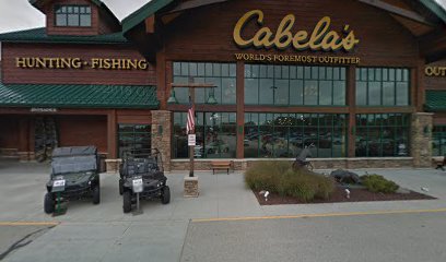 Bass Pro Shops/Cabela’s Boating Center