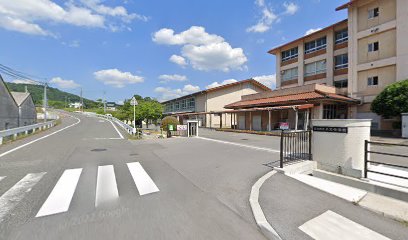 三次市立八次中学校