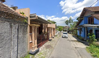 studio tania tukang rias