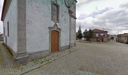 Igreja Paroquial de Freixedas / Igreja de São Martinho de Tours