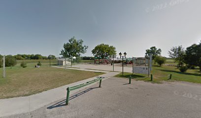 Lake Park park-basketball court