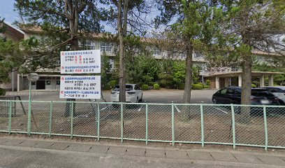 新潟県立 五泉高等学校保健室