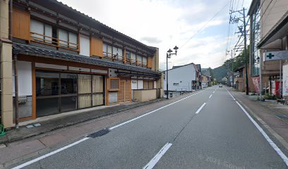 あけぼの理容駅前店