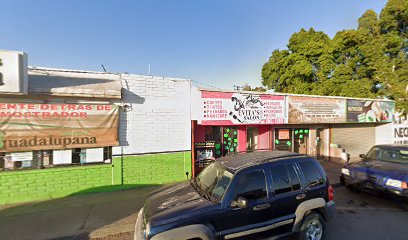 MARIANOS BARBER SHOP