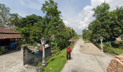 Warung Buk suhar dan jasa pijat