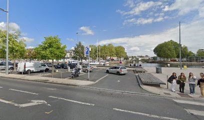 Parking Vendeuvre