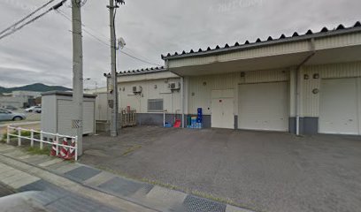 ツルハドラッグ 南陽三間通店