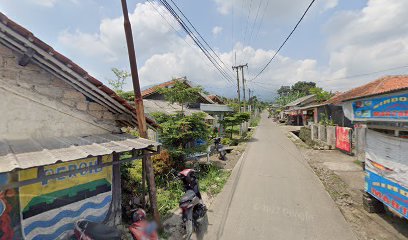 Depot Air Minum Isi Ulang Dinda Tirta