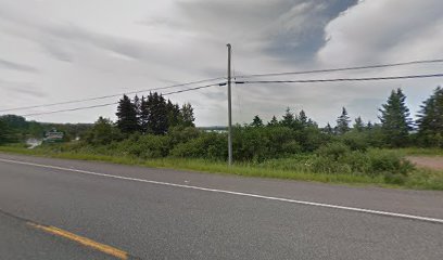 152 Trans-Canada Hwy Parking