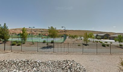 Hidden Valley Park-tennis court