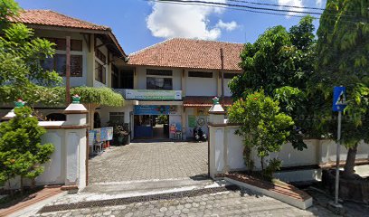 Lapangan Olahraga SMP Negeri 8 Surakarta