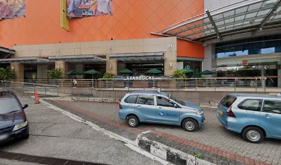 League Centro Galaxy Mal Surabaya